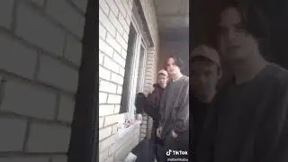 Чё зыришь Альберт Кабуу
