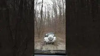 SUZUKI and RENAULT RX4 Almost Dancing in the MUD
