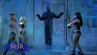 MAGICIAN FLOATS IN MID-AIR -- HOW DOES HE DO IT?!