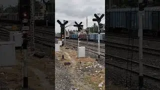 12860 Howrah-Mumbai Gitanjali Express 