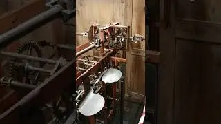 Выборг. Детали часового механизма Часовой башни