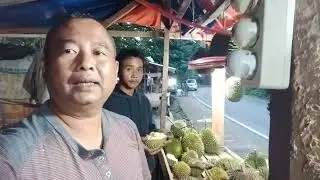 Beli Durian Disini Tidak Manis Jangan Bayar Jangan Dilihat Mungilnya, Isinya Mantab