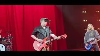 Fall Out Boy - Favorite Record (Live So Much For (Tour) Dust 2023)