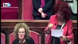 Unioni civili: lettera di una mamma arcobaleno Fedeli la legge e si commuove