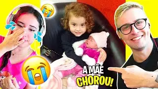 A MÃE CHOROU REAGINDO aos VÍDEOS ANTIGOS da ASHLEY e SOPHIE! *EMOCIONANTE* Pai Também Vloga