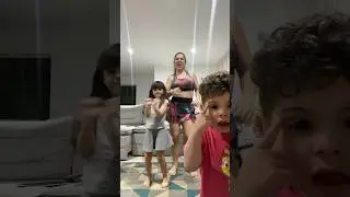 O ZYON ATRAPALHANDO A DANCINHA 