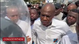 #Kinshasa: Empêchée de se rendre au siège de la CENI, l’opposition résiste toujours à la police