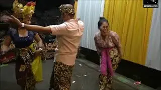 hiburan rakyat,tari lucu