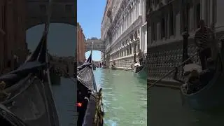 💕💕💕 Awesome Venice 💕💕💕 #travel #italy #venice #moments #romantic #sea #venezia #beautiful