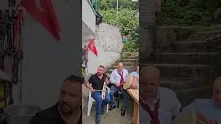 Davul Kemençe Otantik Dinleyenlerime Gelsin.