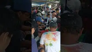 Suasana Rebutan Topi di Awul- Awul #trifting #awulawul #pasar #pasarloak