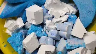 BLUE AND WHITE GYM CHALK CRUMBLE-ASMR