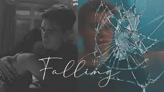 Veronica + Archie||Falling