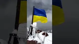 🇺🇦У горах Киргизстану на піку імені путіна підняли український прапор.