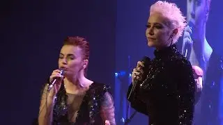 Ceylan Ertem & Sıla - Bugünüm Sensiz Geçti (Live)
