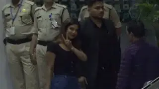 Priyanka Chopra comes back to Mumbai in PEACE!