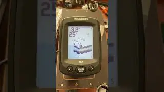Эхолот Hummingbird 153 демо версия