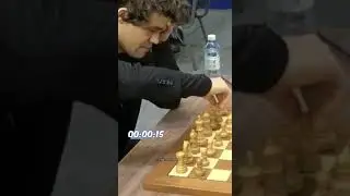 Карлсен никуда не спешит #chess #carlsen #worldchampionship #блиц #шахматы