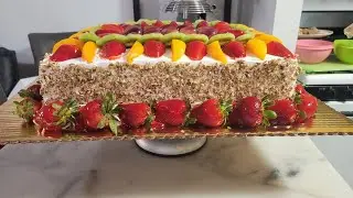 pastel de moca 3 leches con frutas [media plancha]