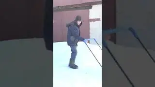 скребок снега с полозьями