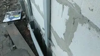 Закрываю стены сайдингом.