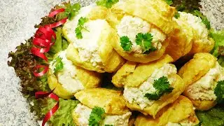 SNACK ECLARS (Profiteroles). With cheese filling. With shrimps.