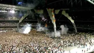 U2 Enters
