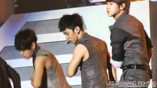 [FANCAM] BEAST 비스트 KiKwang - Fiction @ Đɾεɑɱ coпcεɾт May 28th