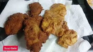 POLLO APANADO Y PURE DE PAPA