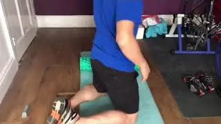 Thoracic mobility with foam roller