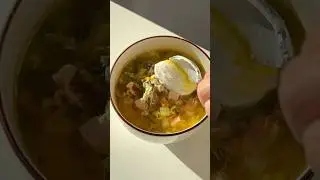 Зеленые щи с щавелем! Как же это вкусно 🤤 