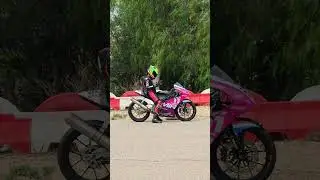#silviapavlova #motogirl #smartphone #motorcyclegirl #silvia_motogirl #сильвияпавлова