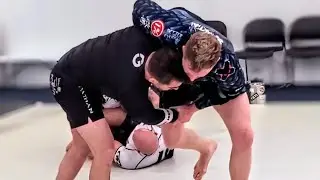 Live Takedowns with 1 Brown & 3 Black Belts all 💪🏻Pre Bicep Surgery