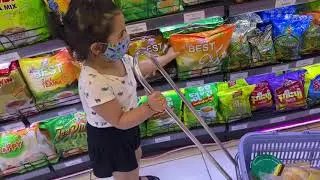 Baby Ranita went for grocery shopping.