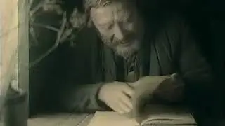 Дед-монархист угарает с большевистских историков (из фильма 