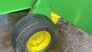 Пресс подборщик John Deere 550 N 2495