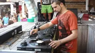 KaZantip 14.08.2010 DJ Конь v2