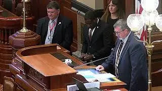 Mt. Vernon Church of Christ Preacher Justin Odom Offers House Opening Prayer
