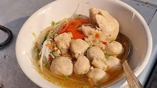 NgeBakso Lagi ,Bakso Bang Arman Cuma 10.000 / Porsi | Mantapsss #bakso #baksoenak