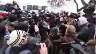 Митинг против девальвации в Алматы