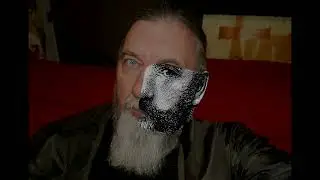 Есть то́лько миг — композитор А Зацепина на слова Л Дербенёва, для  фильма «Земля Санникова» (1973).