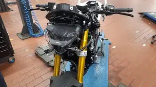 BMW G310 Installation USB charging socket