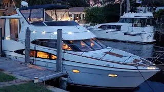2001 CARVER YACHT