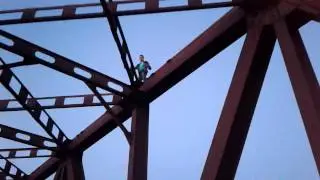 Пошумели на мосту (перезалив)