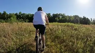 Jackie riding Thomson Trail #MTB