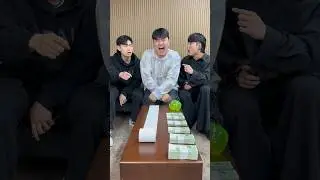 Tissue roll beatbox game 