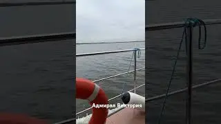 Перегоняю свой хаусбот на зимнюю стоянку
