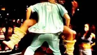 Crazy! Girls Drop Off Stage in Booty Shake Gone Wrong