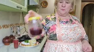 Творожная запеканка. Ездила до детей поздравляла внучку.