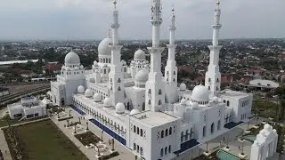 BEAUTIFUL MOSQUES IN INDONESIA | 4K Video